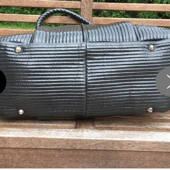 Chloé Heloise Handbag - Picture 4 of 7